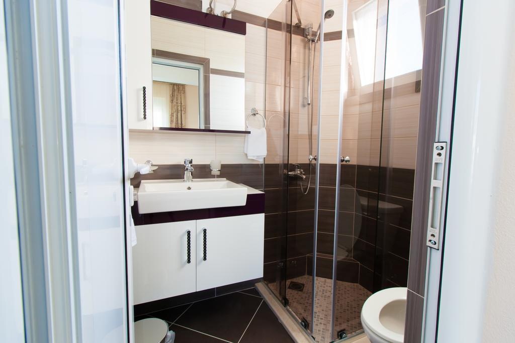 A3 Apartments Ulcinj Bagian luar foto
