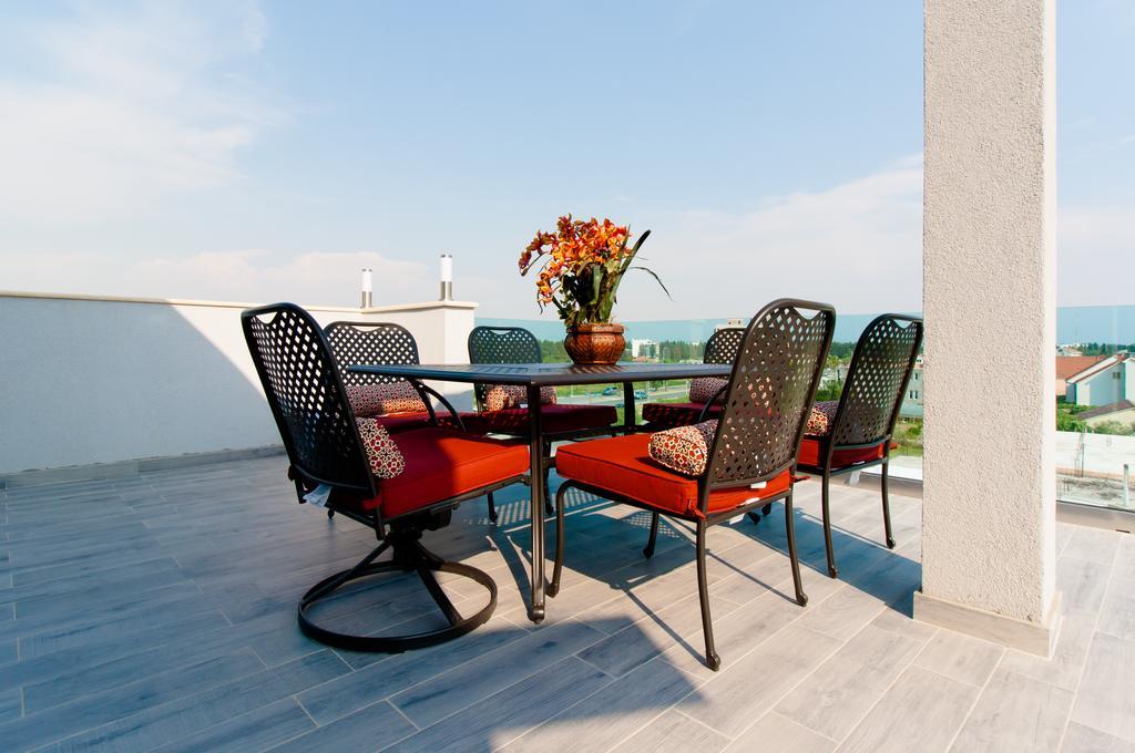 A3 Apartments Ulcinj Bagian luar foto